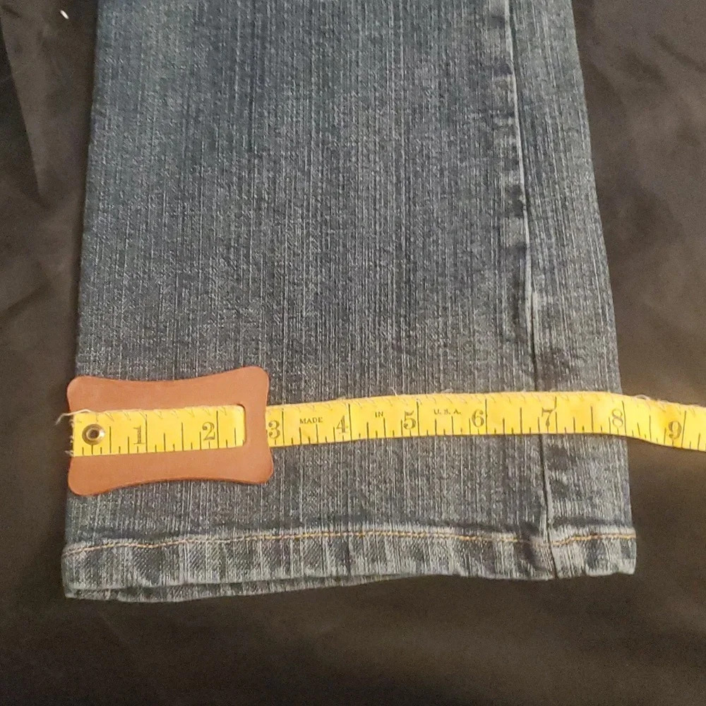 CHICO'S Womens Platinum Straight Leg Jeans Mid Rise Cotton & Spandex - Picture 13 of 13
